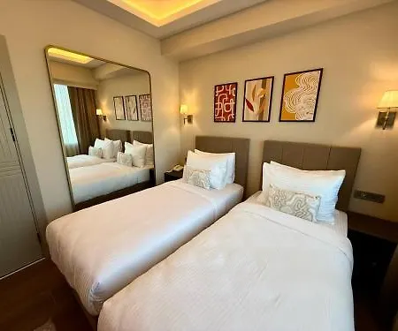 فندق The Tram Karakoy 4*