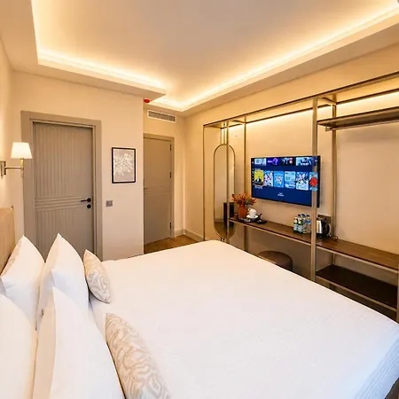 The Tram Karakoy 4*